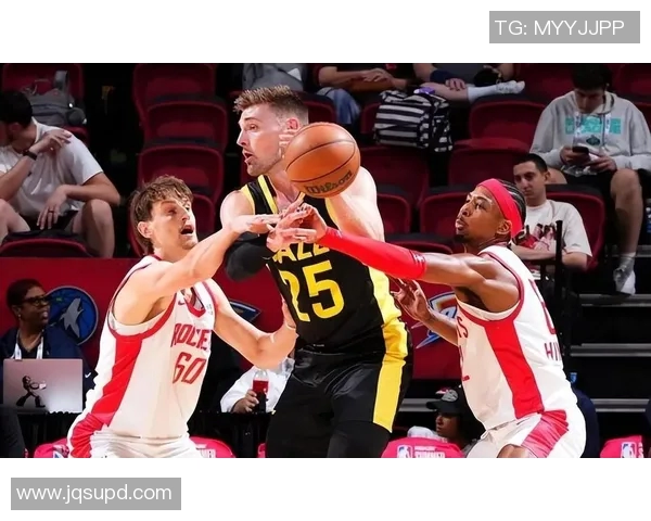 2017年NBA季后赛火箭与爵士的激烈对决回顾与精彩瞬间分析