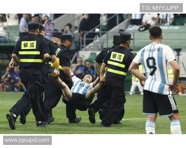 女足与澳大利亚激战正酣比赛结果引发球迷热议与期待 女足与澳大利亚激战正酣比赛结果引发球迷热议与期待