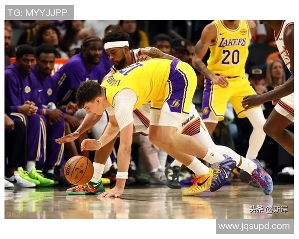 2009年湖人队与国王队激战回顾:传奇对决中的精彩瞬间与历史意义 2009年湖人队与国王队激战回顾:传奇对决中的精彩瞬间与历史意义