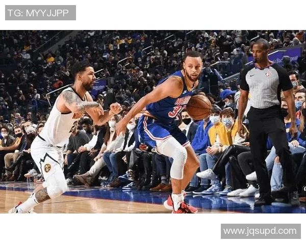 3月30日勇士对决强敌精彩赛事回顾与分析 3月30日勇士对决强敌精彩赛事回顾与分析