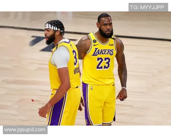 76对湖人直播精彩对决全程回放与赛后分析尽在这里