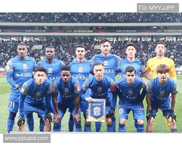 尉山现代迎战上海申花力争主场胜利展现球队实力与斗志