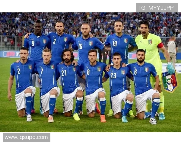 巴赛队与香港队激战正酣展现足球魅力与团队精神的精彩对决 巴赛队与香港队激战正酣展现足球魅力与团队精神的精彩对决