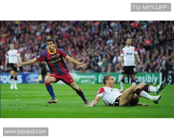 曼联与巴萨对决前瞻及比分预测分析,谁将赢得这场巅峰对决 曼联与巴萨对决前瞻及比分预测分析,谁将赢得这场巅峰对决