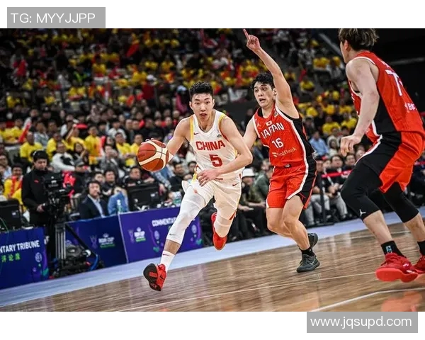 曾凡博的篮球之路：从青涩少年到职业赛场的闪耀之星